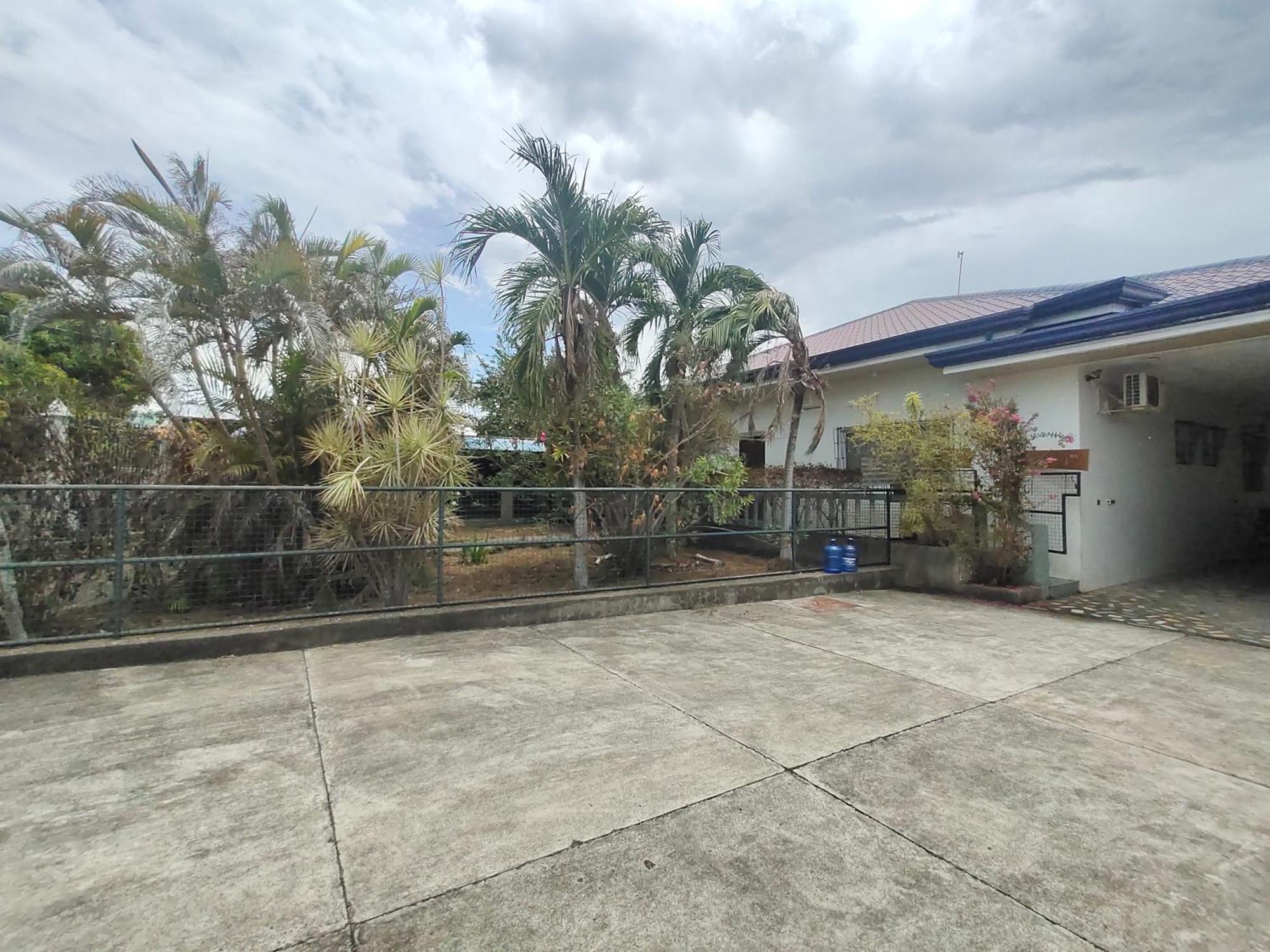 La Casa Alemanya Moalboal